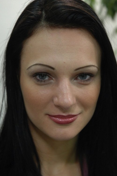 Victoria Sin as Elise