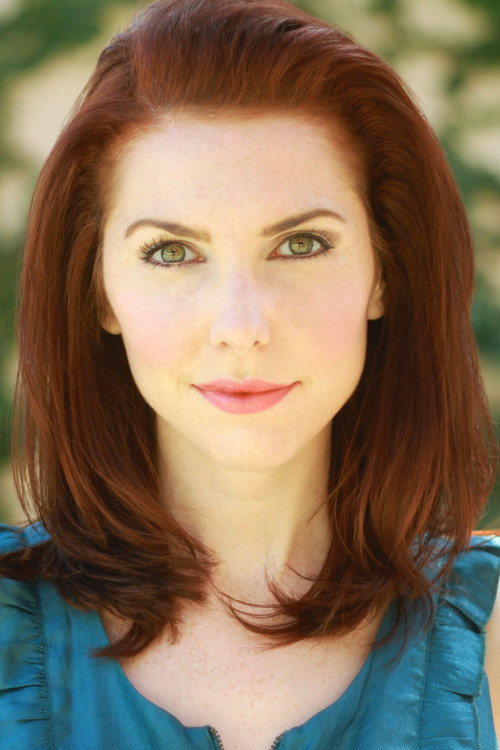 Marla Mindelle as Shannon