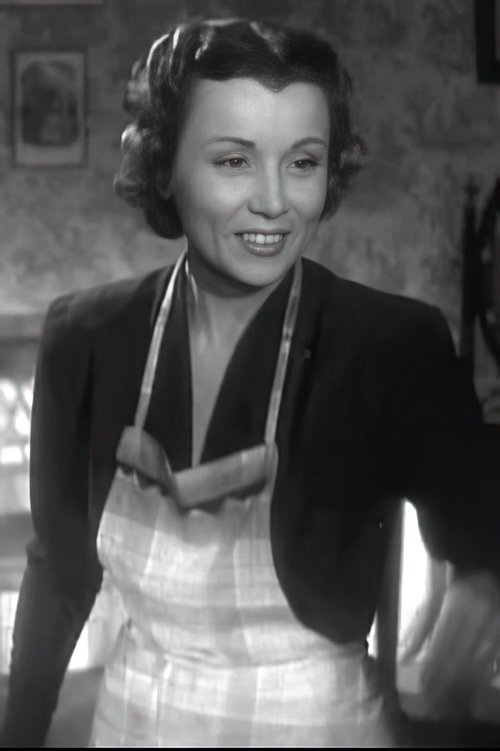 Lolita De Silva as Lady in waiting