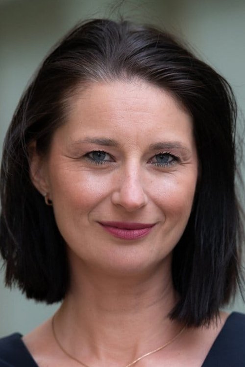 Nadya Derderyan as Koko's mother