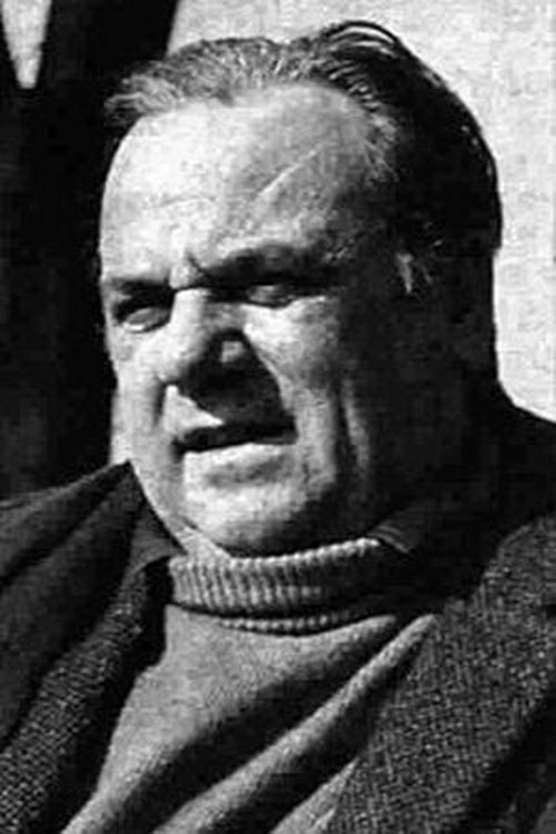 Carlo Bagno as Head Worker