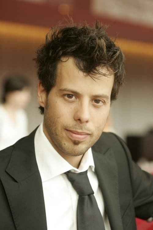 Jean-Philippe Pearson as Client hydroponique