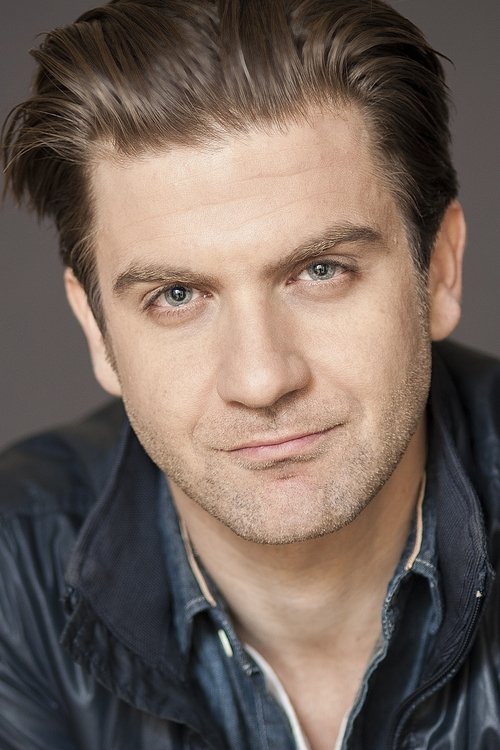 Harris Doran as Lowell