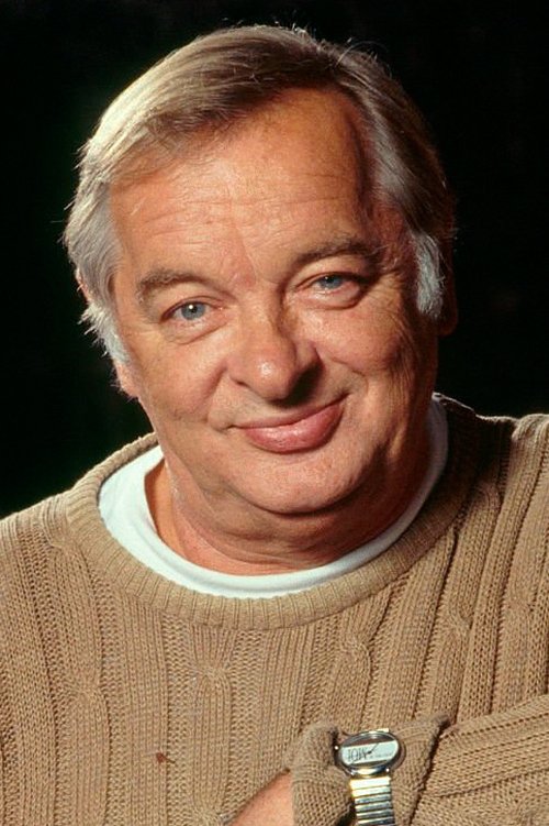 Jean-Paul Roussillon as Apo Ancelin