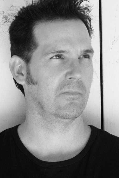 Johnny Otto as Doctor Plattson