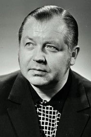 Rene Rekand as Father
