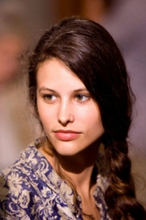 Sandra Lehnertová as Jarmila