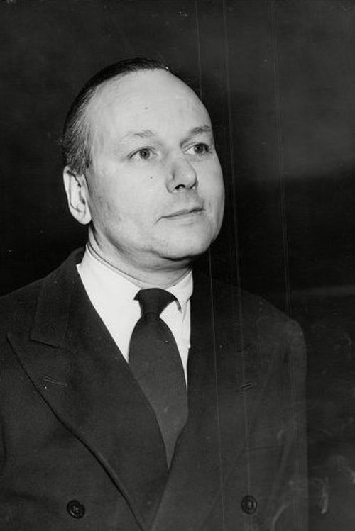 Rodney Ackland as Man at Auction (uncredited)