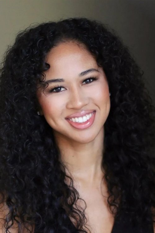 Christina Cooper as Chloe