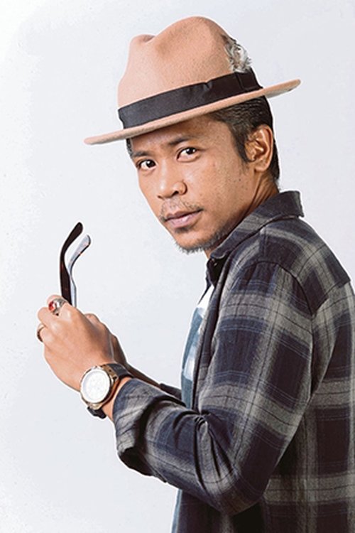 Hazama Azmi as Hazama