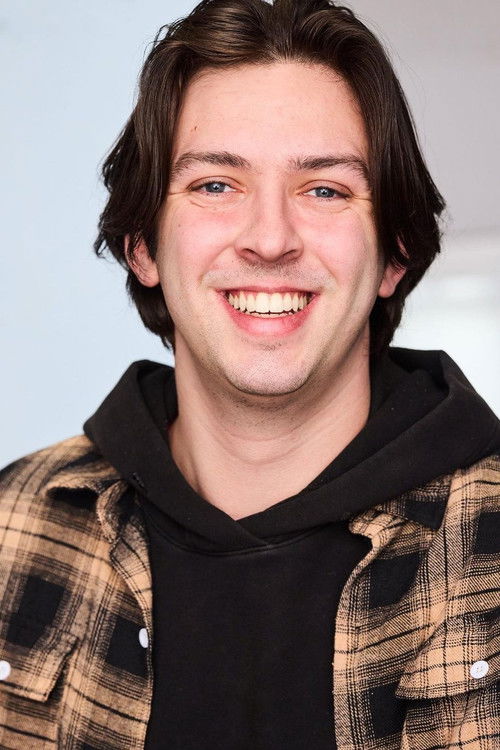 Jack Atkins as Chet Bond