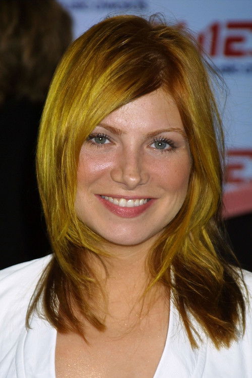 Vitamin C as Festival Singer