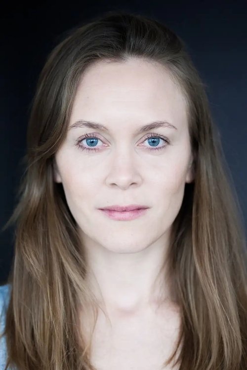 Álfrún Örnólfsdóttir as Hrefna