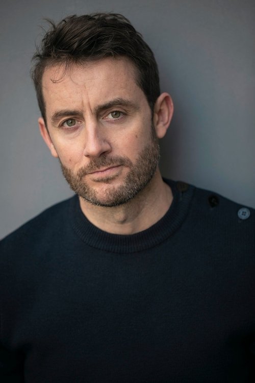 Clement Bonnier as Policier