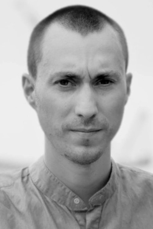 Sam Bould as Lance Parkis