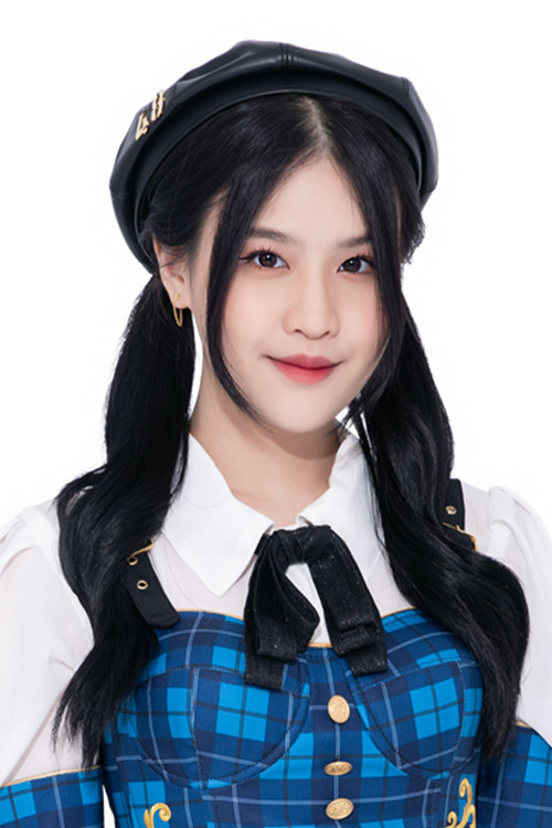 Napassanan Thambuacha as Miu (segment "Dairy Farmer")