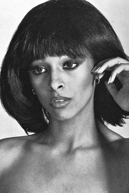 Lidia Luzzi as Gloria