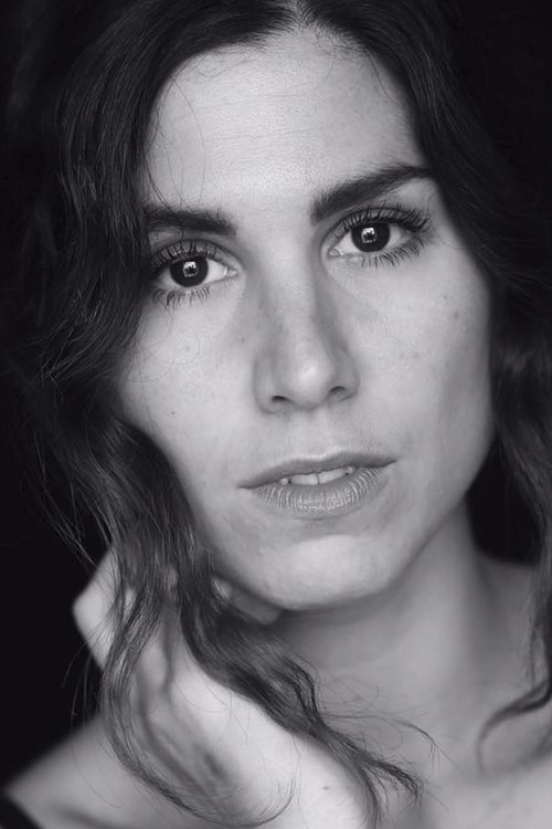 Sabrina Ferguen as Chloe