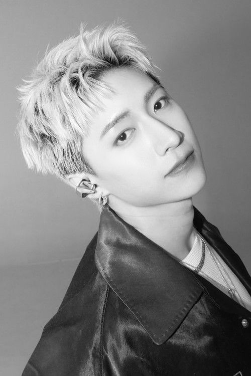 Wikorn Buranapinyo as Self