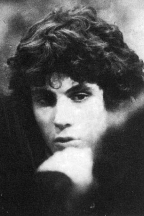 Patrick Penn as Le jeune pensionnaire de la Maison de Repos