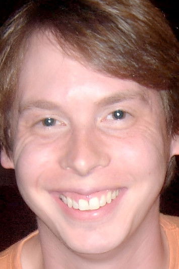 Scott Halberstadt as Eric Blonowitz