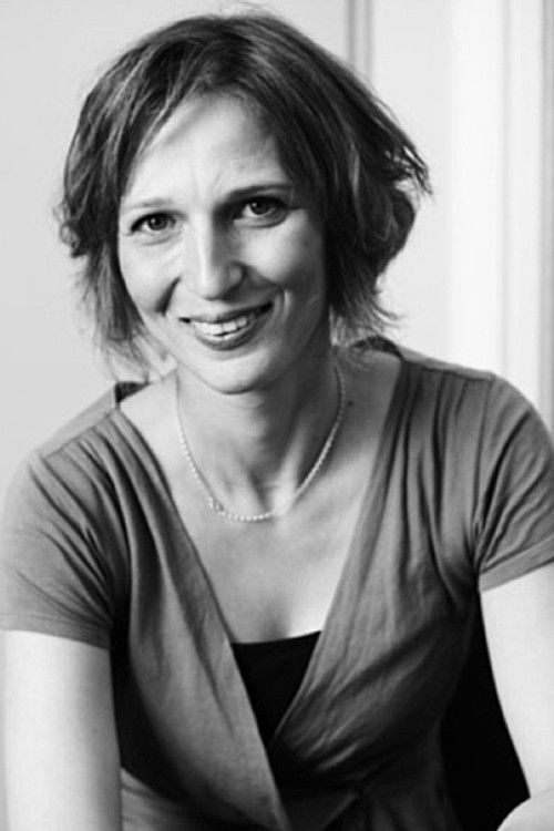 Ozana Oancea as Lidia Spătaru