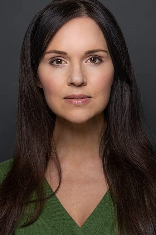 Becki Hayes as Susan Riverford