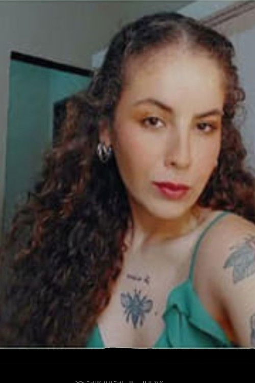 Sabrina Pimentel as Linda Ferrari