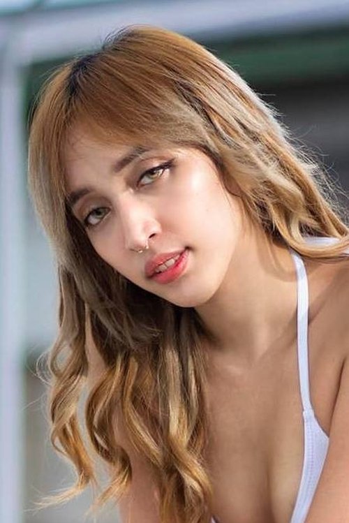 Aylene Velasco as Ella