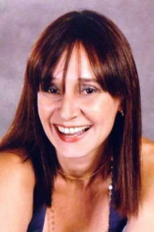 Luciene Martes as Lúcia