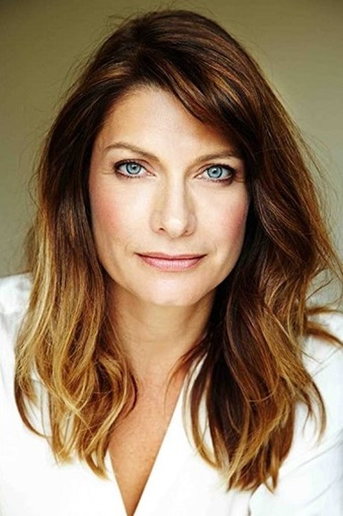 Olivia Pigeot as Doctor Beckett