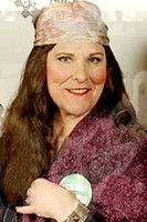 Nina Kircher as Donna