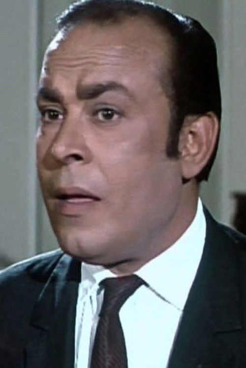 Hussein Kandil as Humi