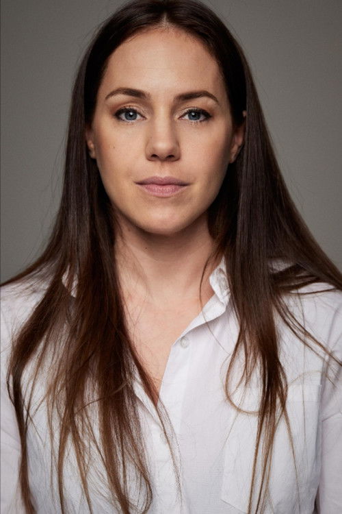 Camilla Meurer as Bo van der Wal