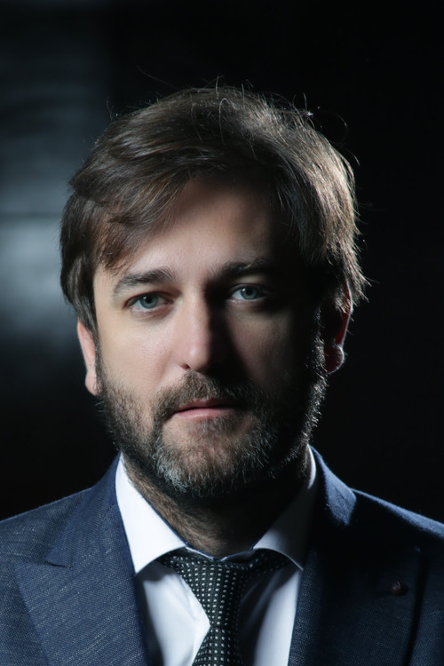 Hazir Haziri as Yugoslav soldier