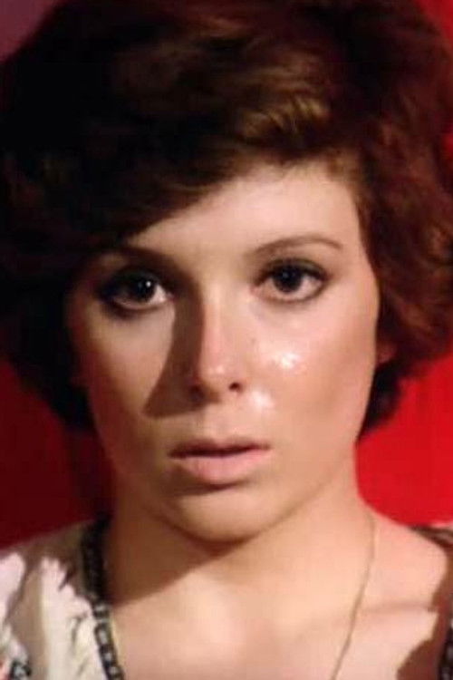 Annarita Grapputo as Daniela