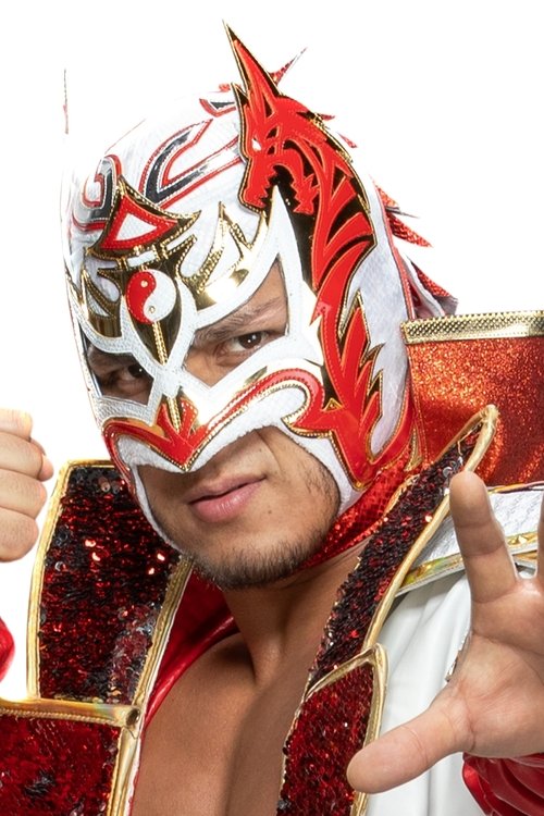 Muñoz González as Dragon Lee