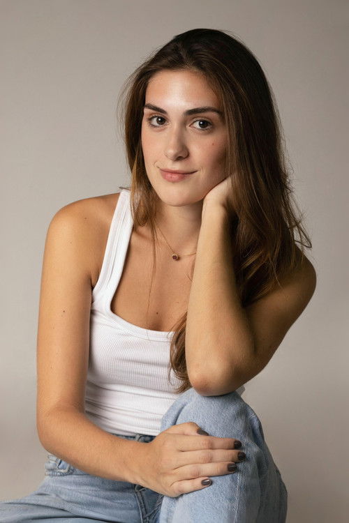 Bruna Arruda as Bailarina do Circo