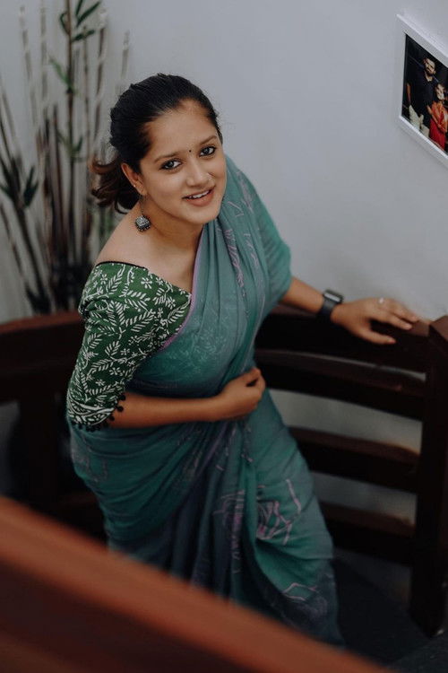 Amritha  Menon as Ismi