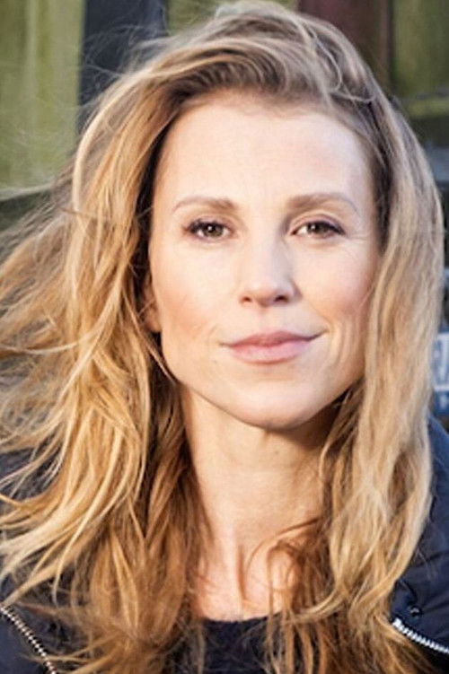 Jojanneke van den Berge as Self - Host