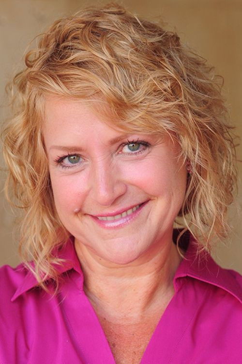 Tracy Thorpe as Janice