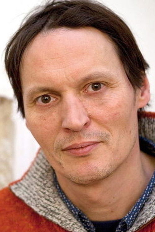 Quirin Bäumler as Death