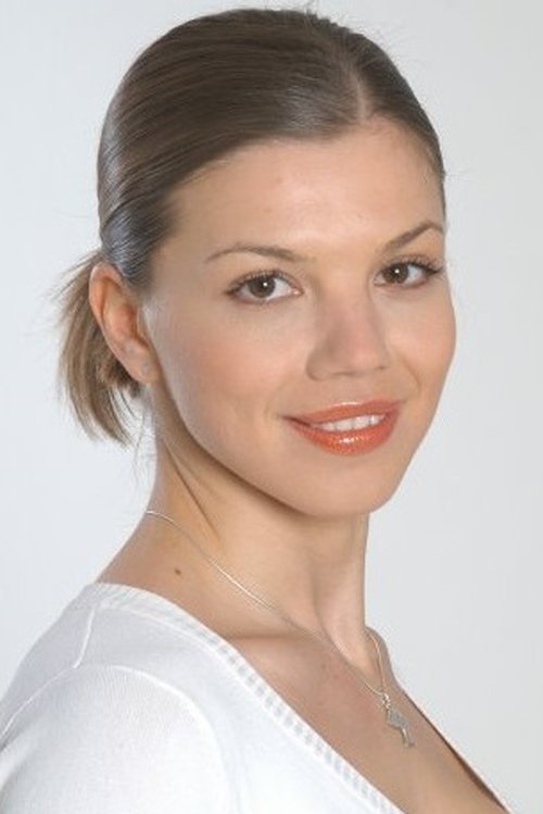 Viorica Vodă as Diana Dobrovicescu