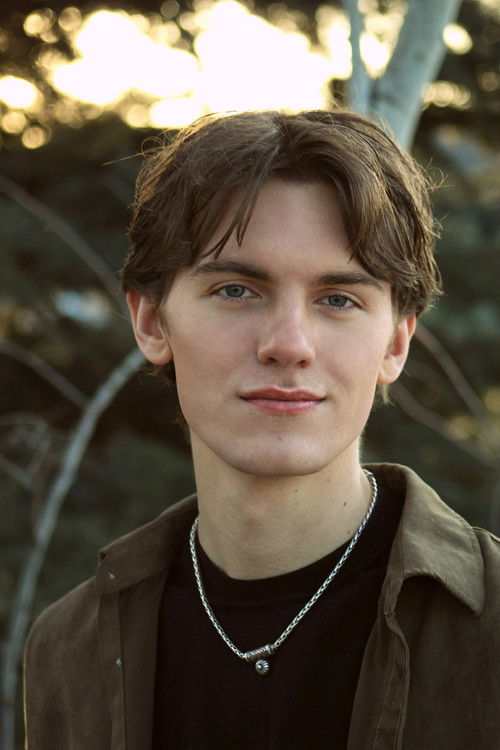 Hunter Goligoski as Misery King