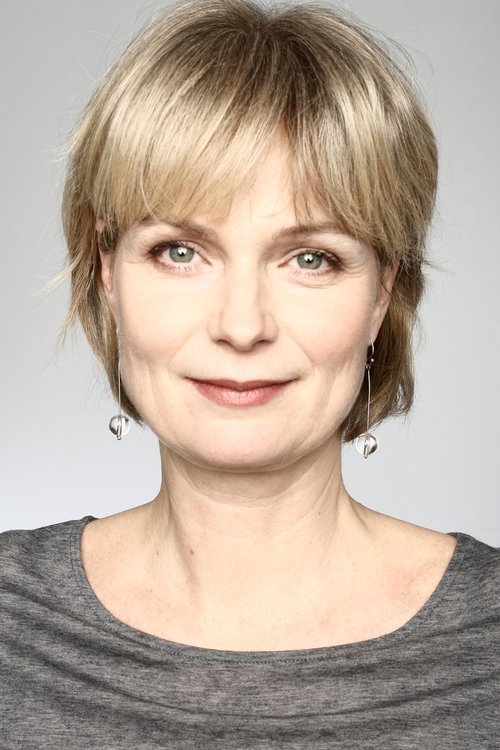 Karin Bjurström as Caroline Ahre