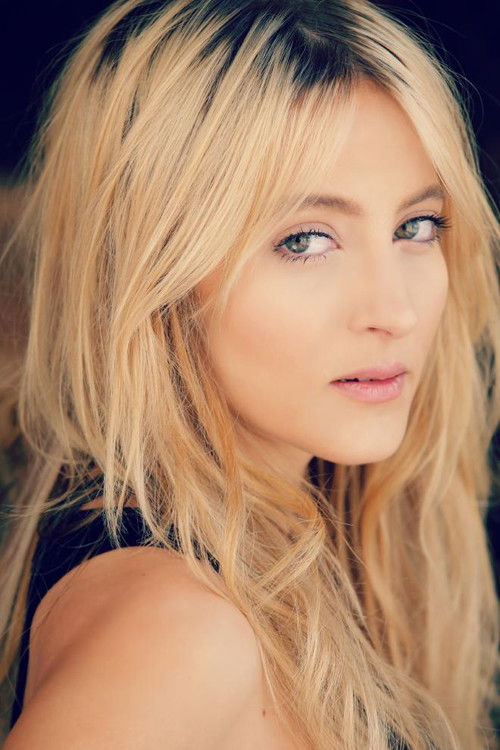 Magen Mattox as Monica