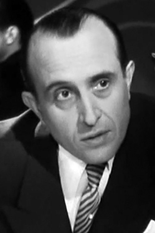 Jacques Josselin as Antoine