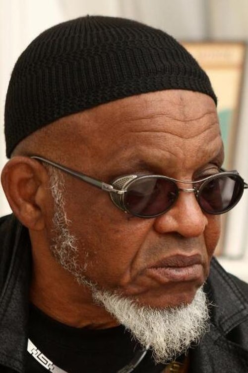 Hippomène Léauva as (voice)