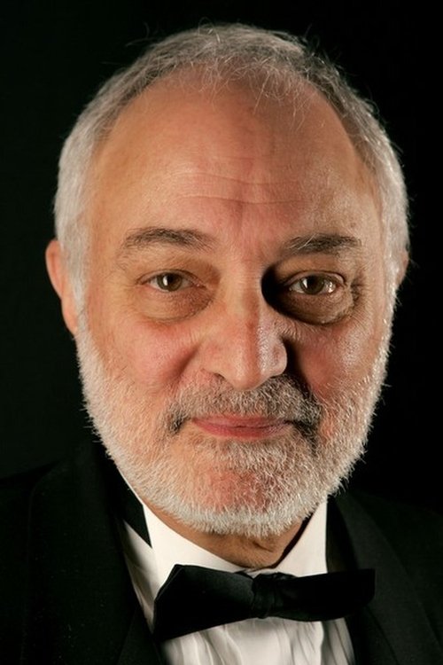 Jonathan Sanger as Dr. Carr