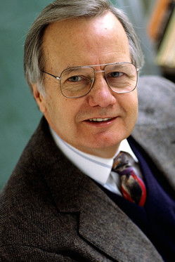 Bill Moyers as Self (archive footage)